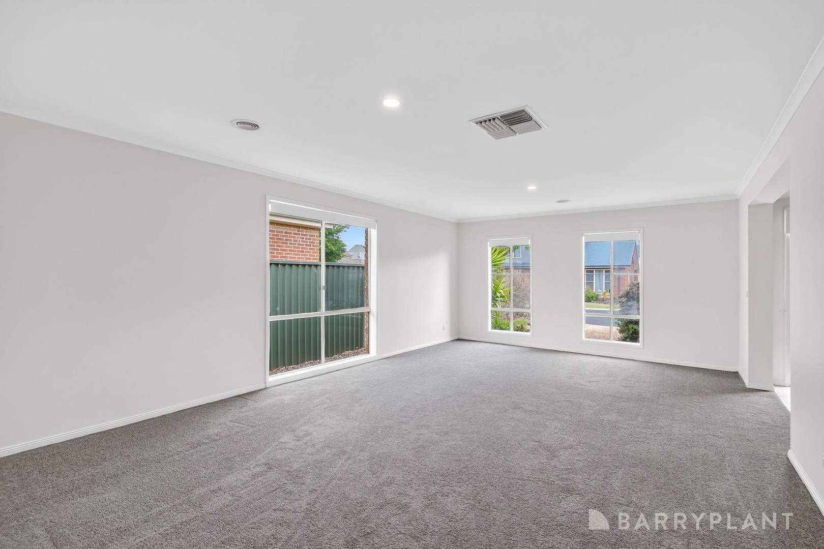 8 Hydefield Drive, Wyndham Vale, VIC 3024, Wyndham Vale - Thumbnail 3