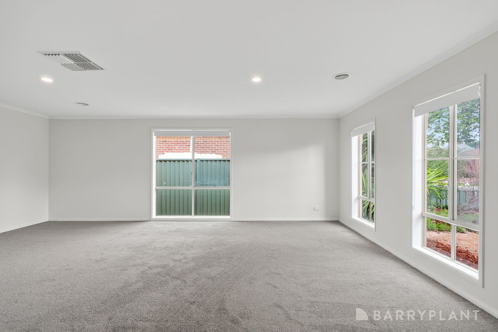 8 Hydefield Drive, Wyndham Vale, VIC 3024, Wyndham Vale - Thumbnail 4