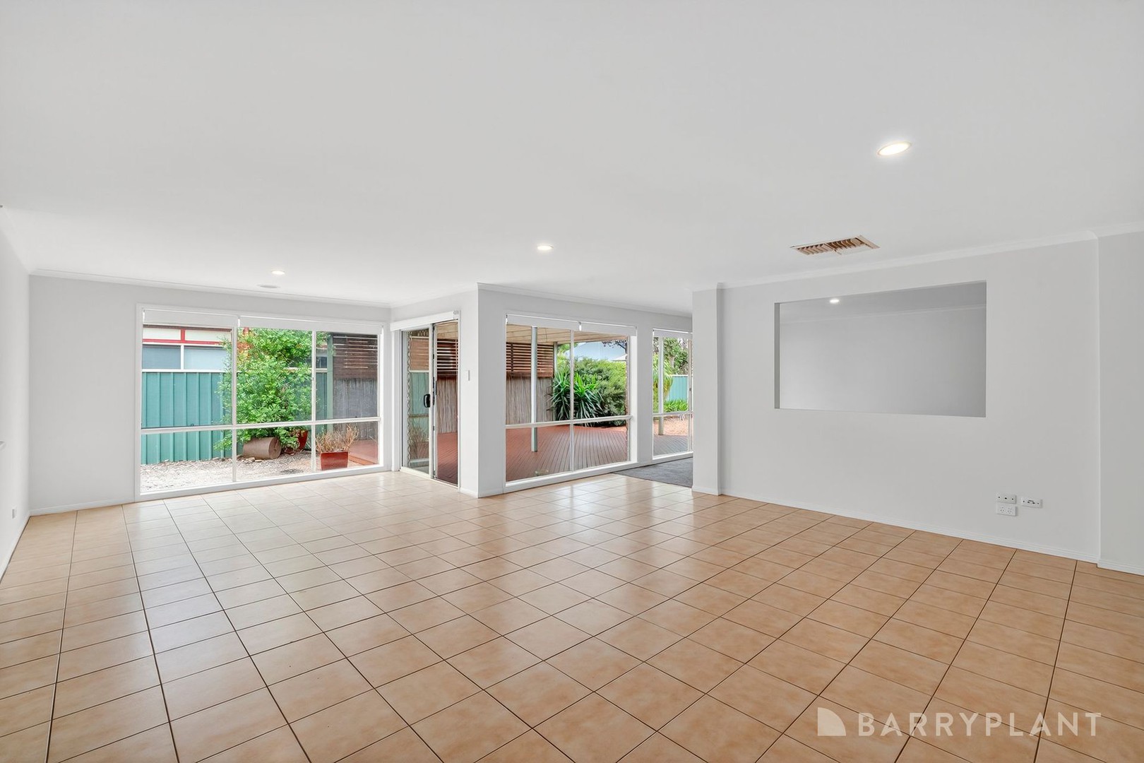 8 Hydefield Drive, Wyndham Vale, VIC 3024, Wyndham Vale - Thumbnail 8