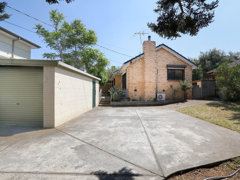8 Ian Crescent, Airport West, VIC 3042 - Image - 28/01/2026