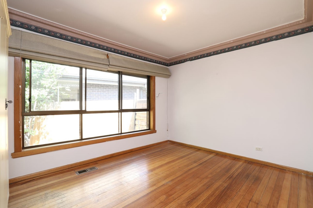8 Ian Crescent, Airport West, VIC 3042, Airport West - Thumbnail 4