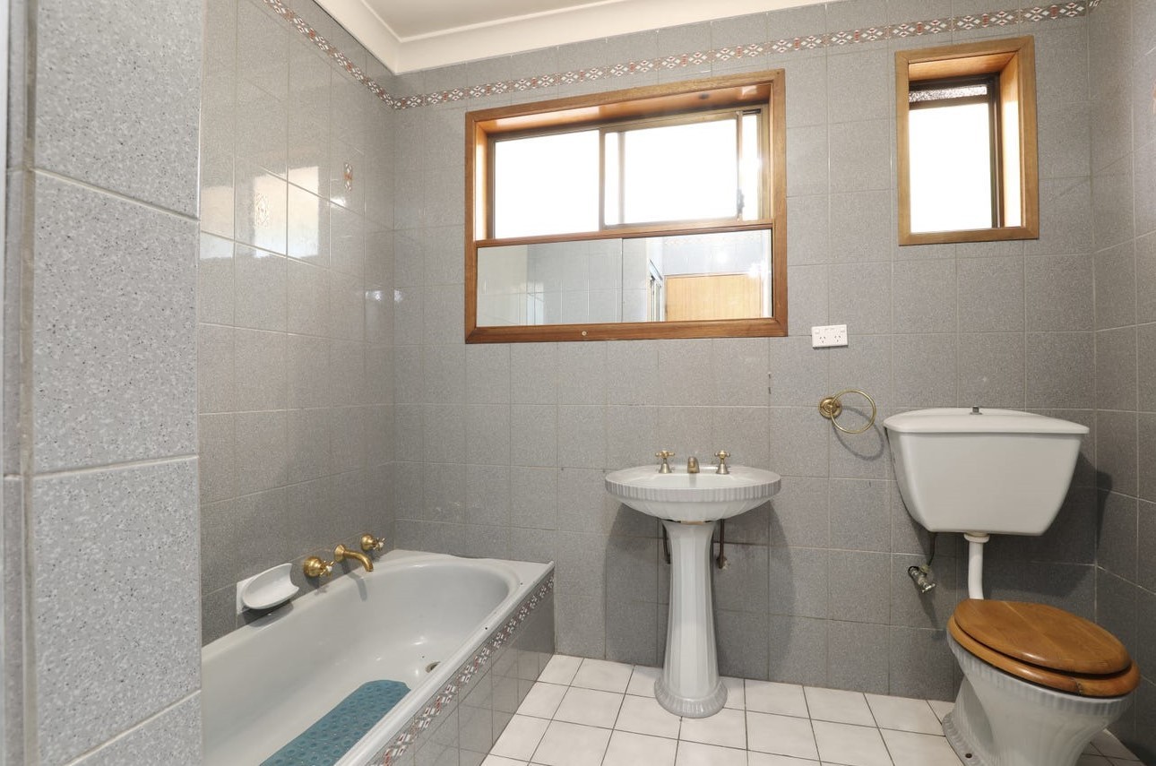 8 Ian Crescent, Airport West, VIC 3042, Airport West - Thumbnail 5
