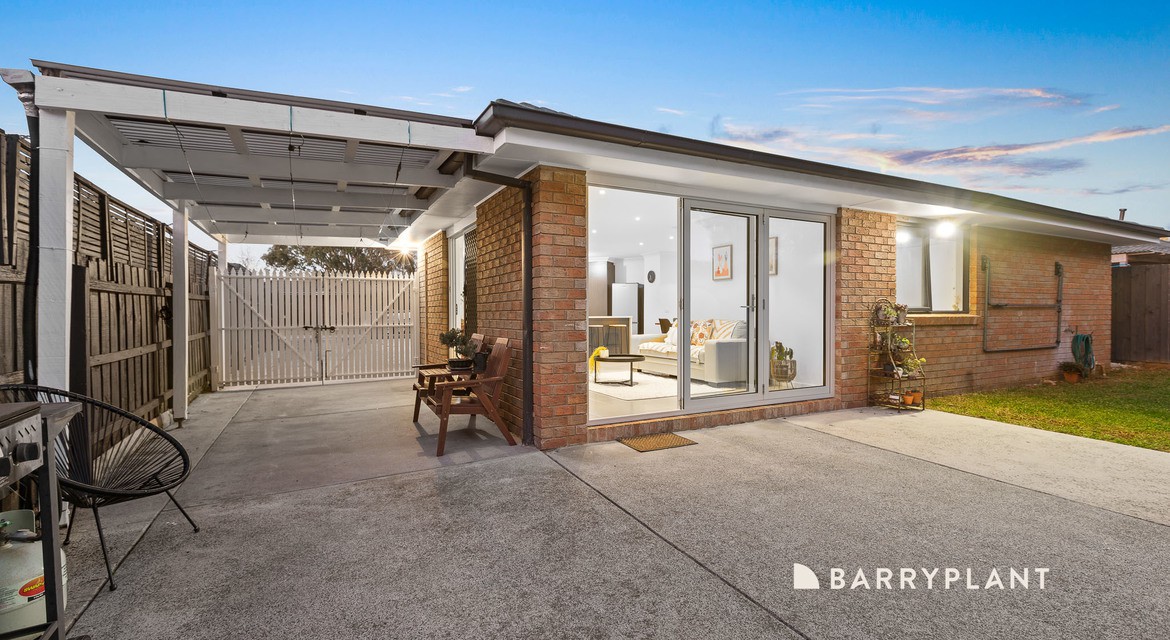 8 Insignia Crescent, Berwick, VIC 3806, Berwick - Thumbnail 4