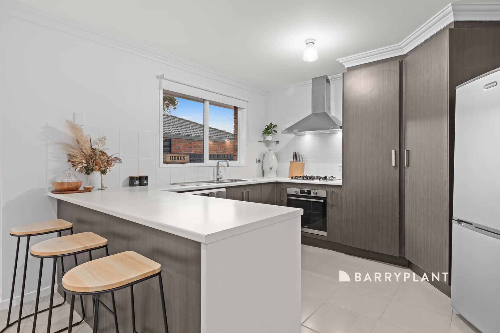8 Insignia Crescent, Berwick, VIC 3806, Berwick - Thumbnail 4