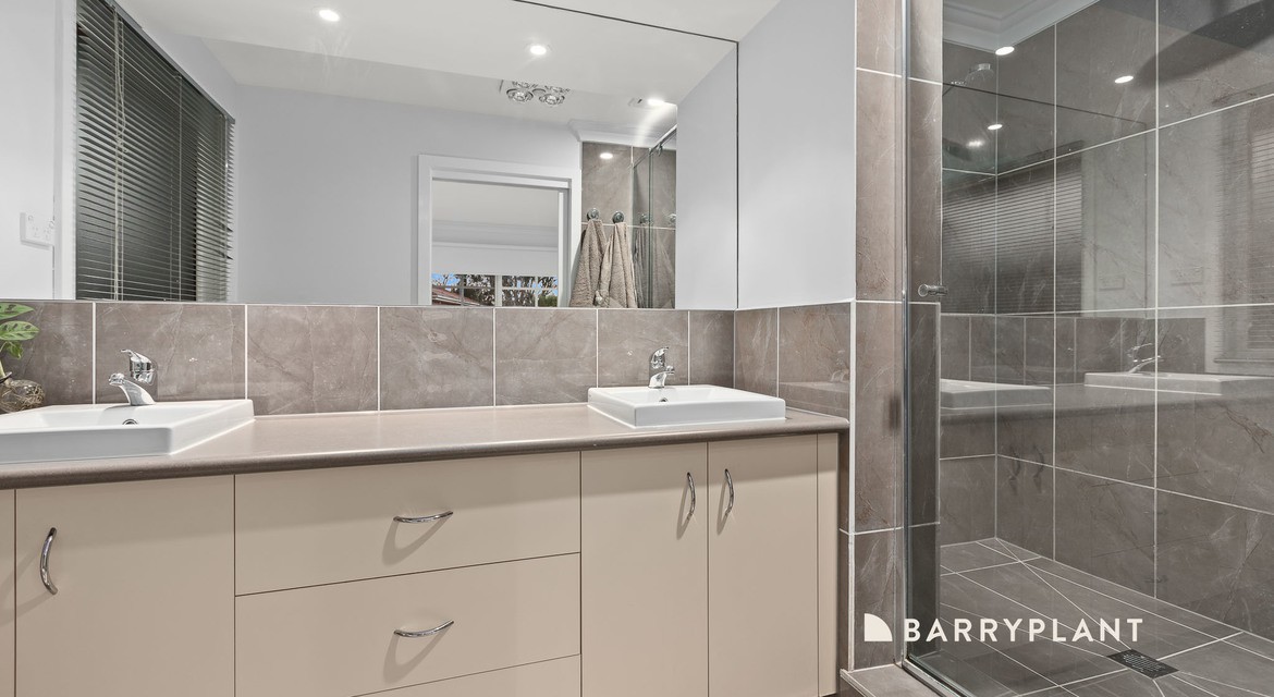 8 Insignia Crescent, Berwick, VIC 3806, Berwick - Thumbnail 6