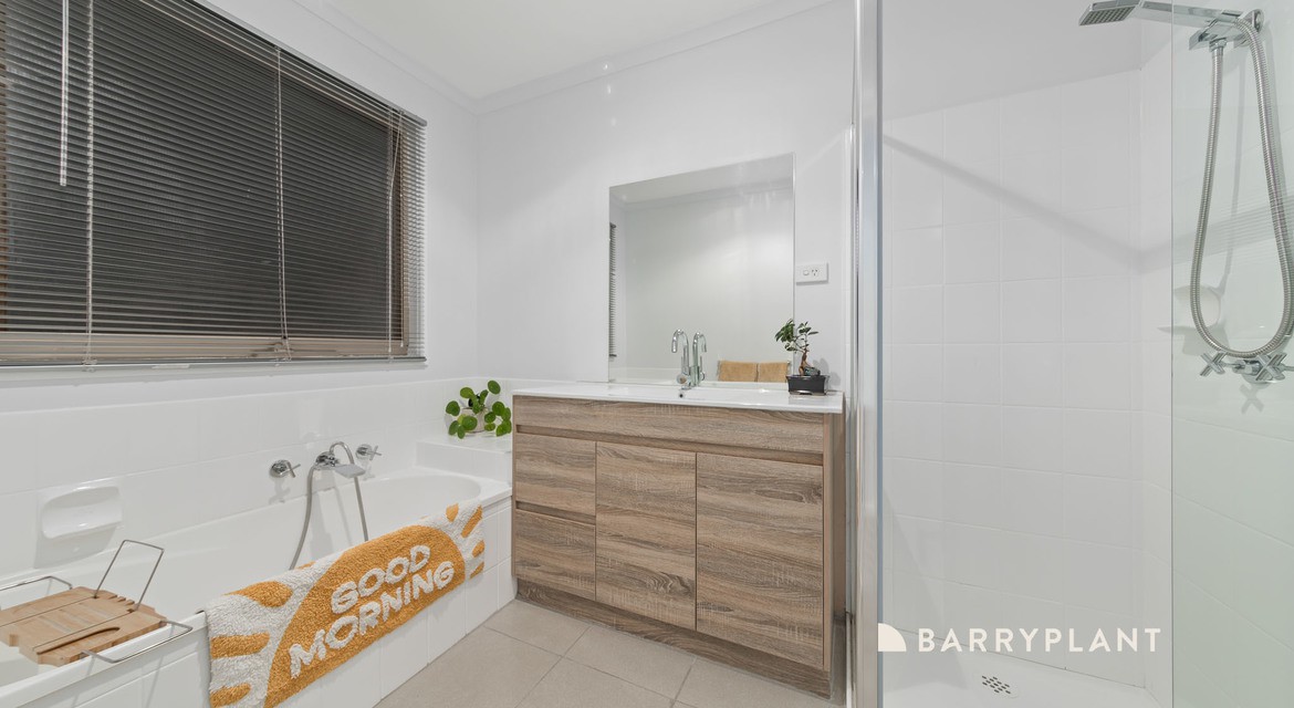 8 Insignia Crescent, Berwick, VIC 3806, Berwick - Thumbnail 7