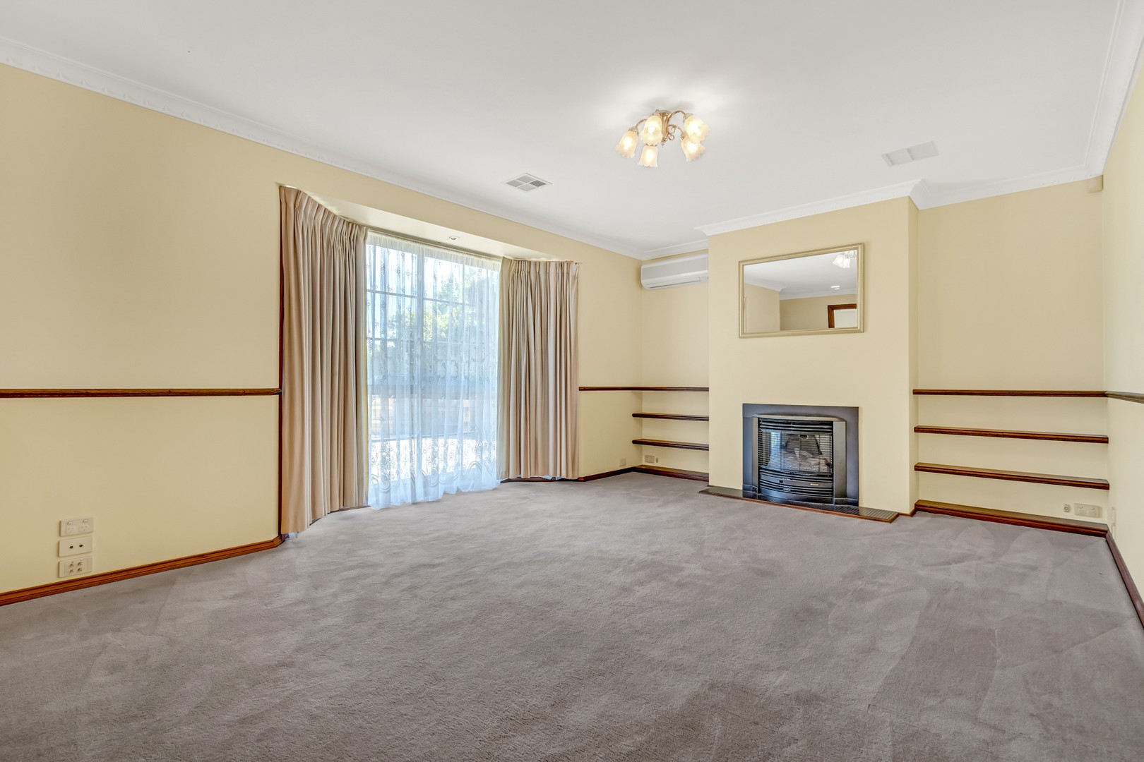 8 Ipswich Place, Craigieburn, VIC 3064, Craigieburn - Thumbnail 5
