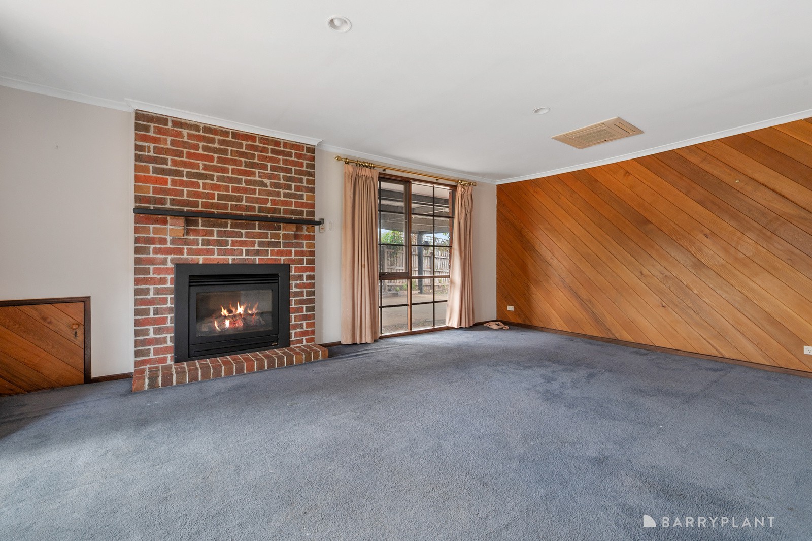 8 James Cook Drive, Melton West, VIC 3337, Melton West - Thumbnail 4