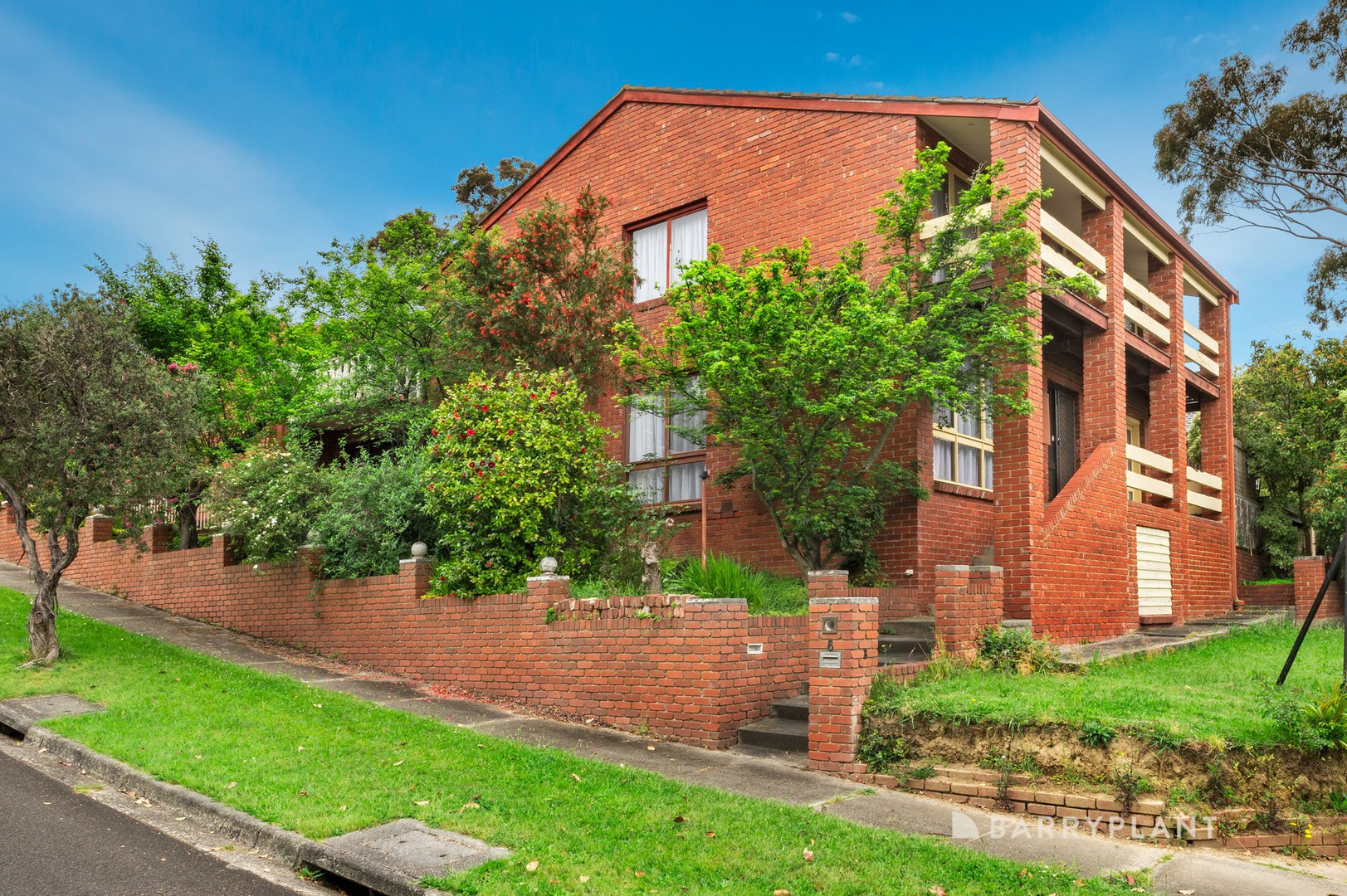 8 Jilpanger Road, Donvale, VIC 3111 - Thumbnail 2 - 24/10/2023