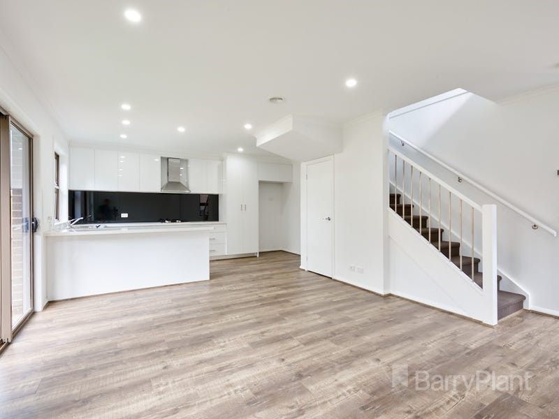 8 Kabi Circuit, Springvale South, VIC 3172, Springvale South - Thumbnail 2