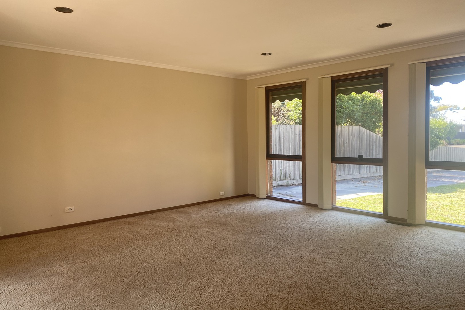 8 Kathleen Court, Beaconsfield, VIC 3807, Beaconsfield - Thumbnail 2