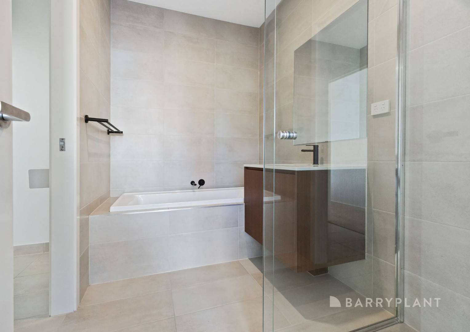 8 Kavanagh Crescent, Keilor Downs, VIC 3038, Keilor Downs - Thumbnail 6