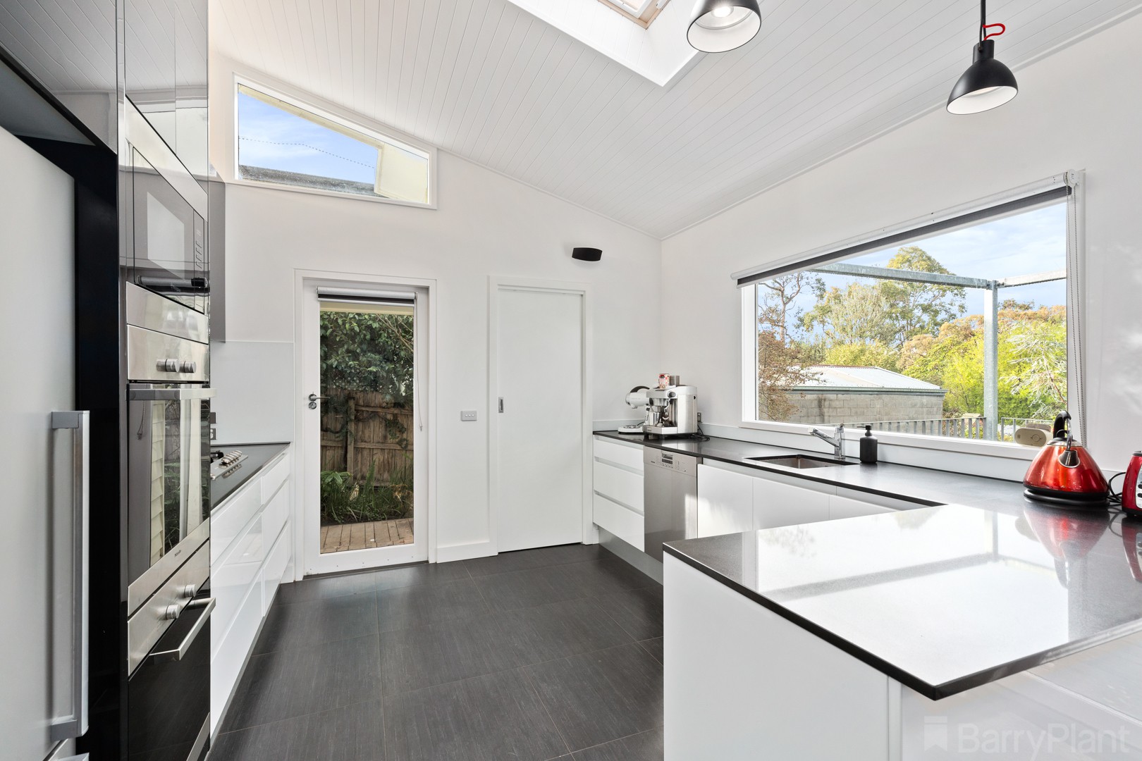 8 Kenbry Road, Heathmont, VIC 3135, Heathmont - Thumbnail 4