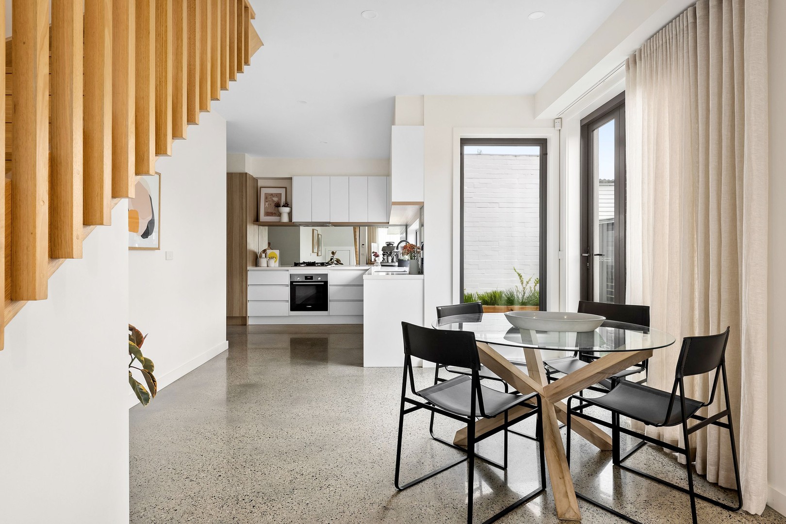 8 Kendale Street, Airport West, VIC 3042, Airport West - Thumbnail 4