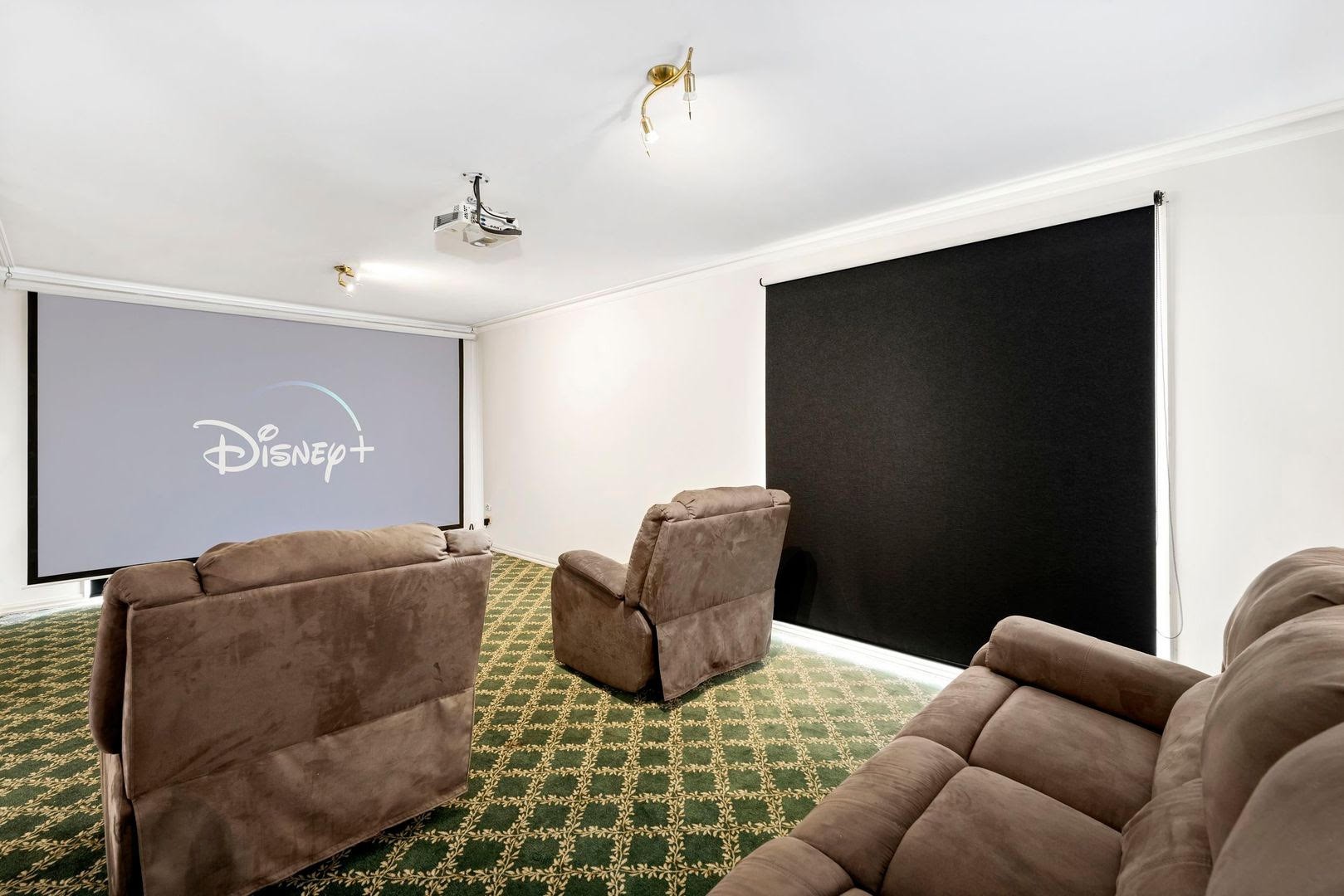 8 Kensington Court, Greenvale, VIC 3059, Greenvale - Thumbnail 7