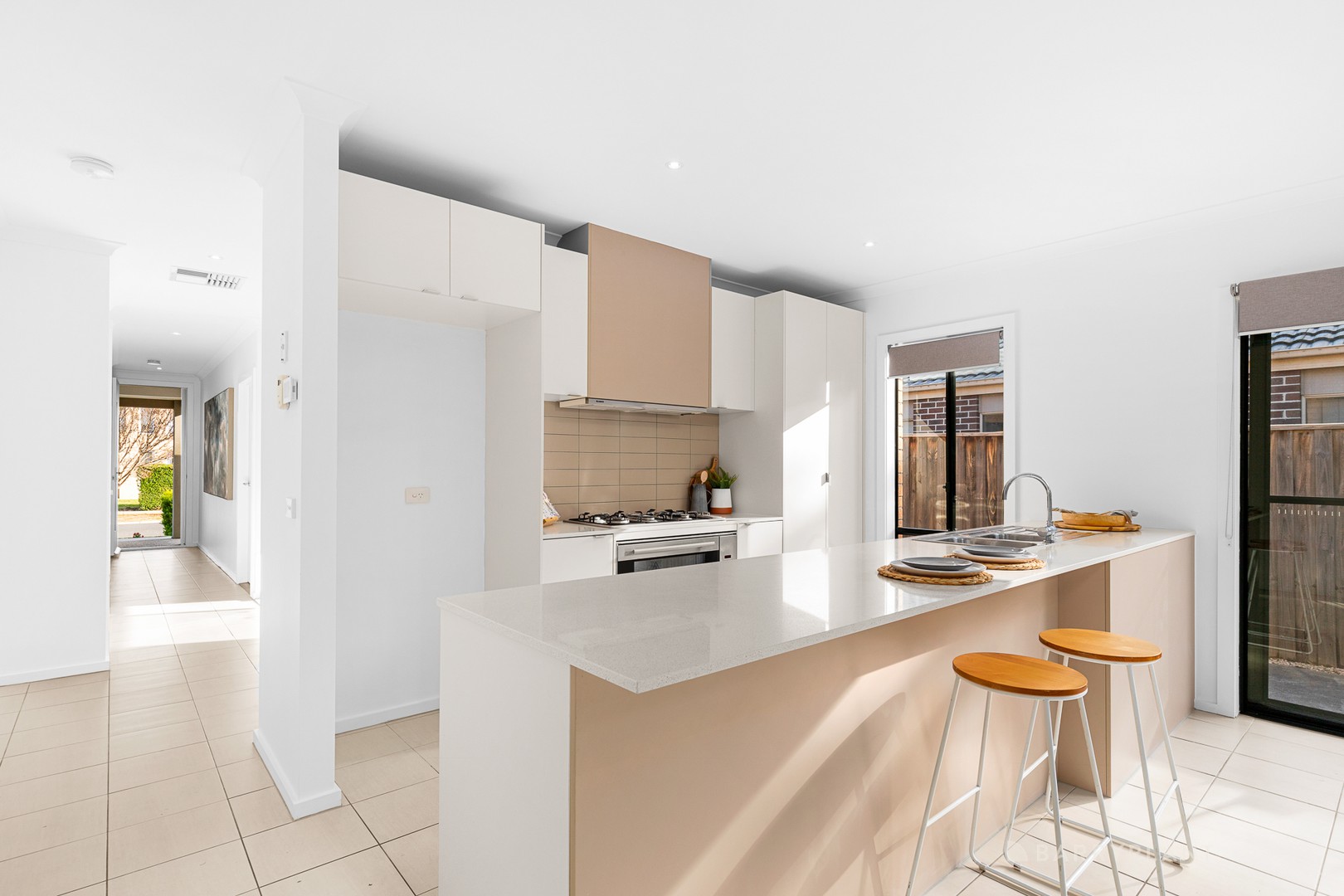 8 Keppel Way, Point Cook, VIC 3030, Point Cook - Thumbnail 2