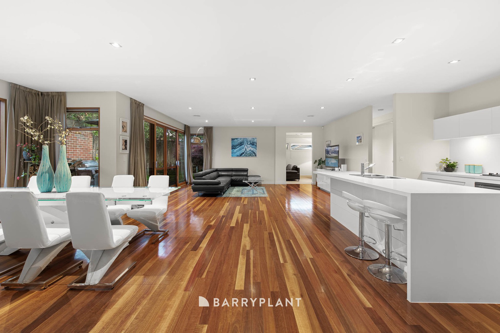 8 Kerferd Street, Berwick, VIC 3806, Berwick - Thumbnail 2