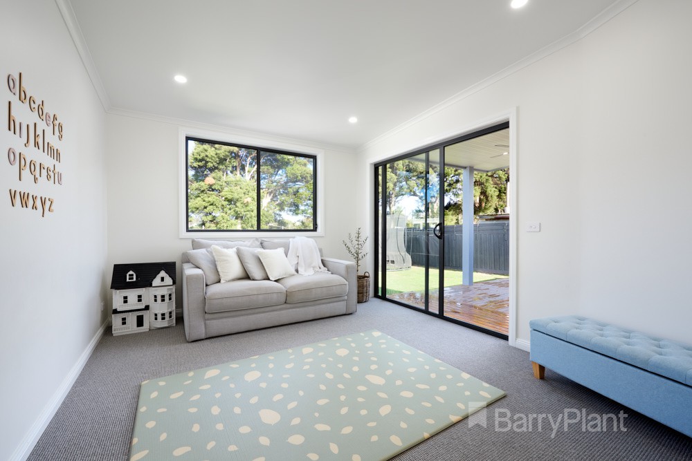 8 Kernot Crescent, Noble Park North, VIC 3174, Noble Park North - Thumbnail 8