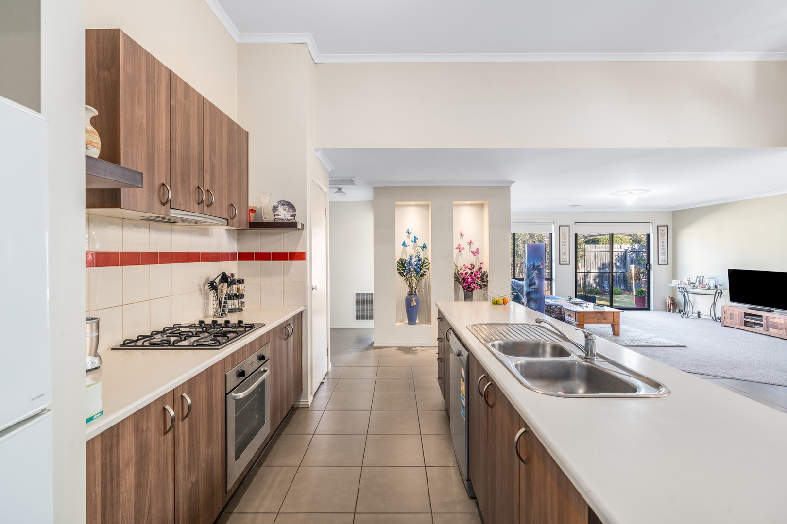 8 Killarney Avenue, Grovedale, VIC 3216, Grovedale - Thumbnail 2
