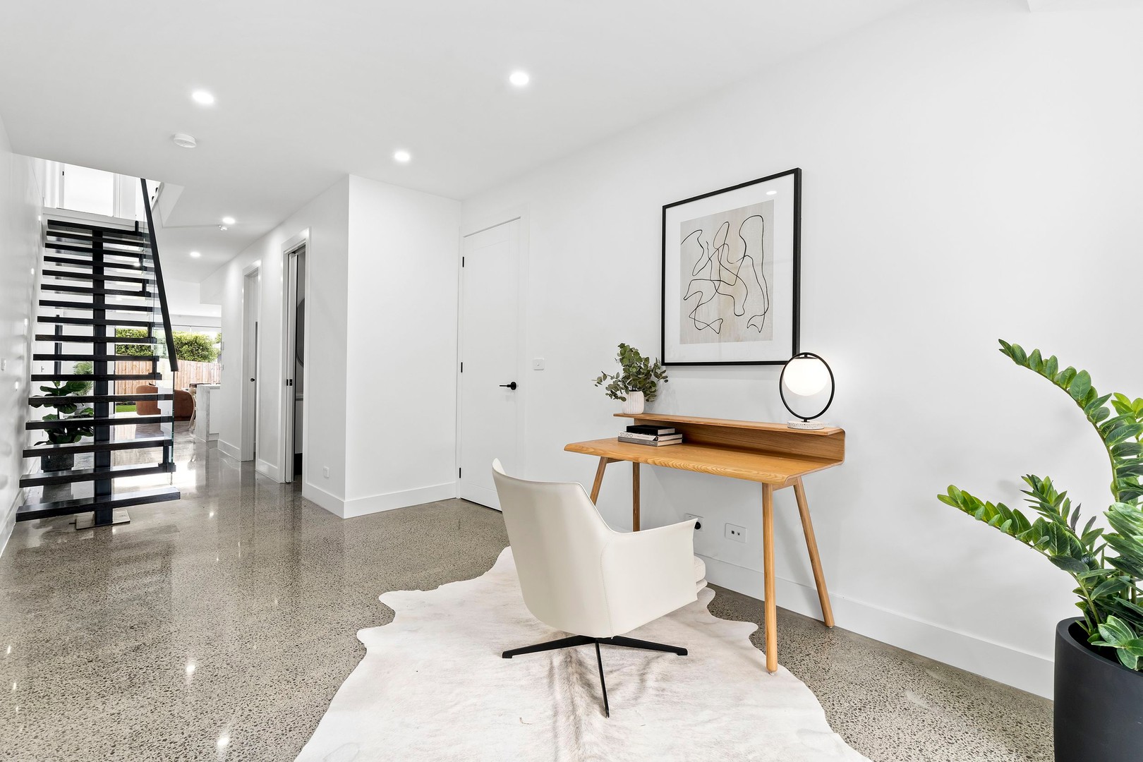 8 Kingsley Road, Airport West, VIC 3042, Airport West - Thumbnail 2