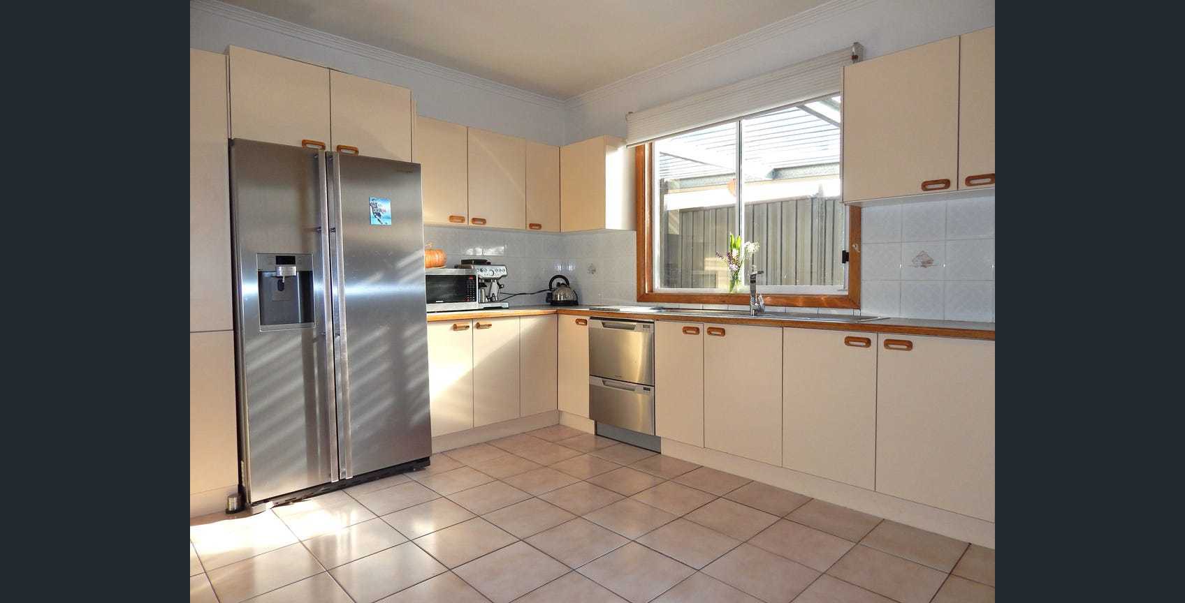 8 Knight Street, Coburg North, VIC 3058, Coburg North - Thumbnail 4