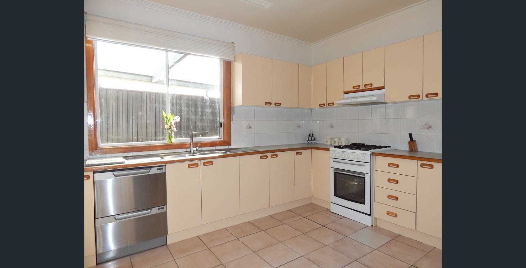 8 Knight Street, Coburg North, VIC 3058, Coburg North - Thumbnail 5
