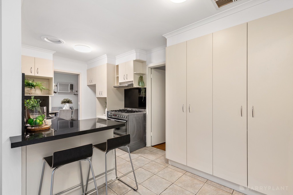 8 Kogarah Court, Keysborough, VIC 3173, Keysborough - Thumbnail 6