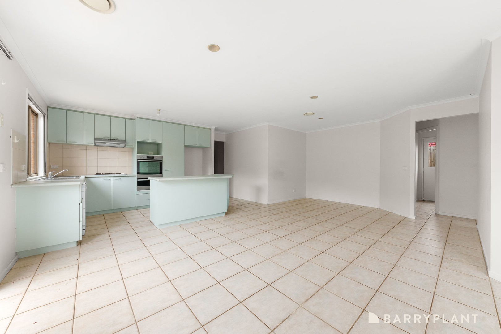 8 Labassa Court, Narre Warren, VIC 3805, Narre Warren - Thumbnail 4