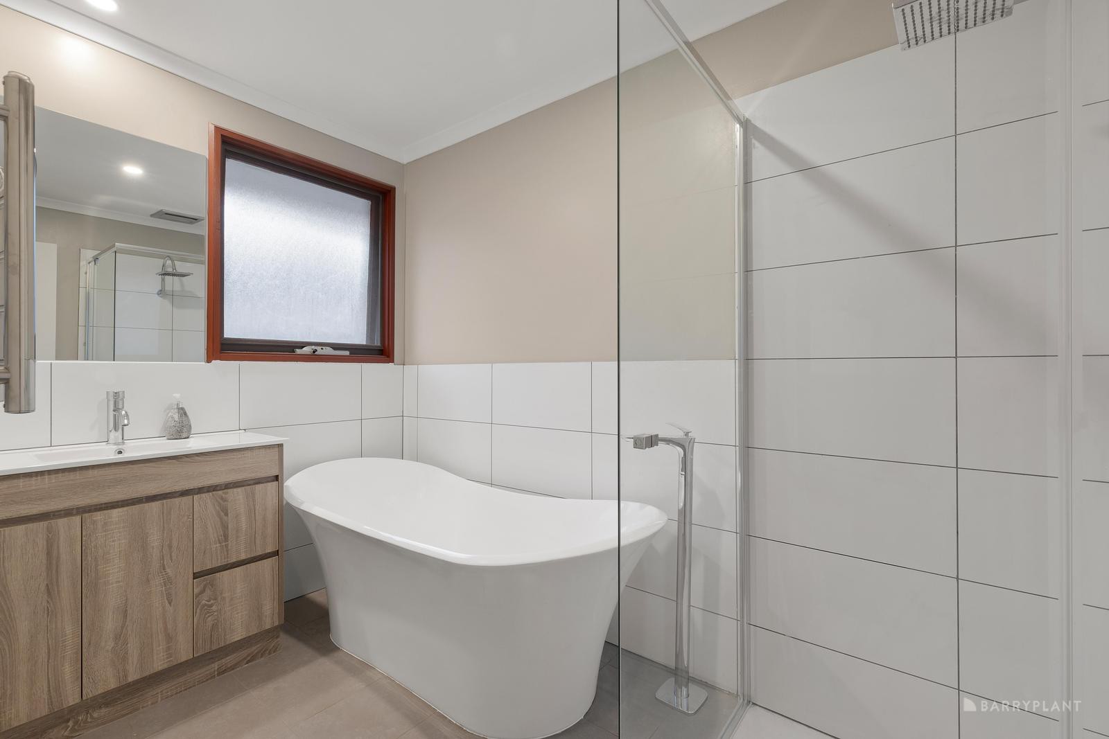 8 Landy Close, Mill Park, VIC 3082, Mill Park - Thumbnail 7