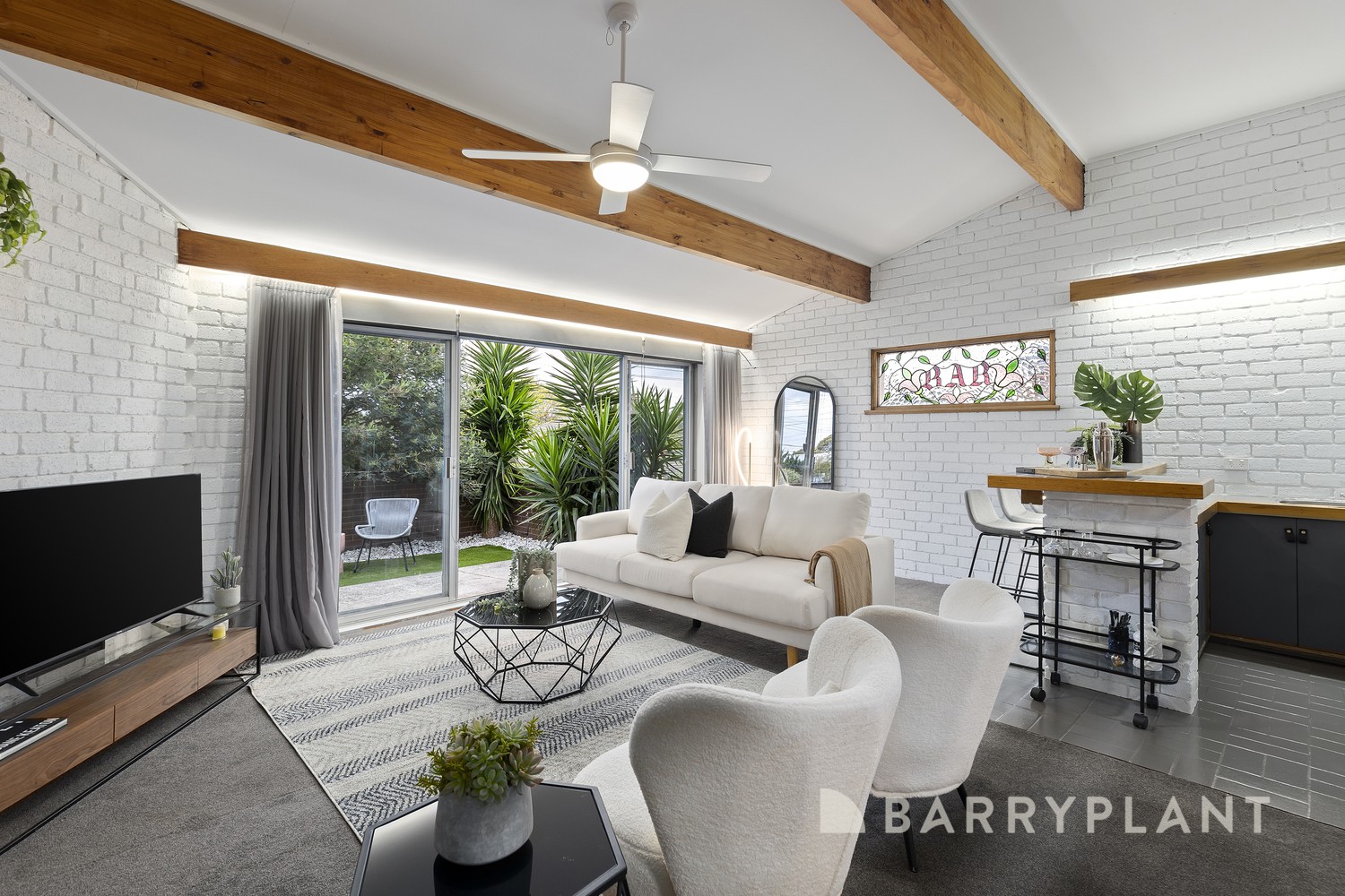 8 Latrobe Avenue, Bundoora, VIC 3083, Bundoora - Thumbnail 2