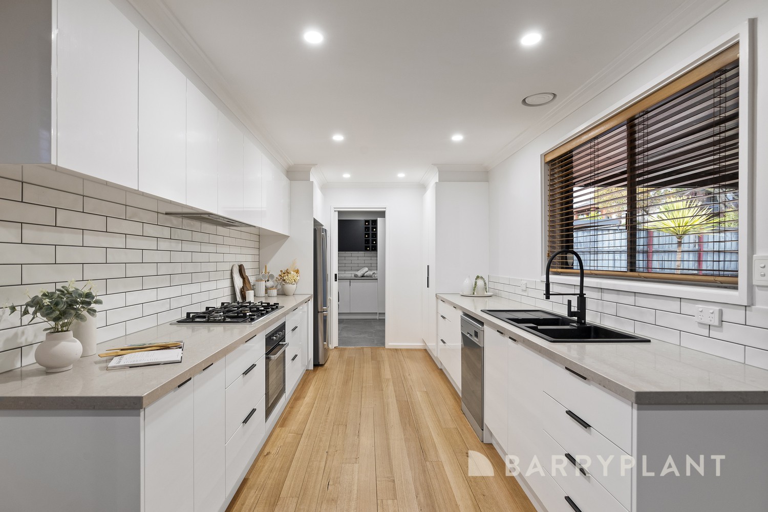 8 Latrobe Avenue, Bundoora, VIC 3083, Bundoora - Thumbnail 5