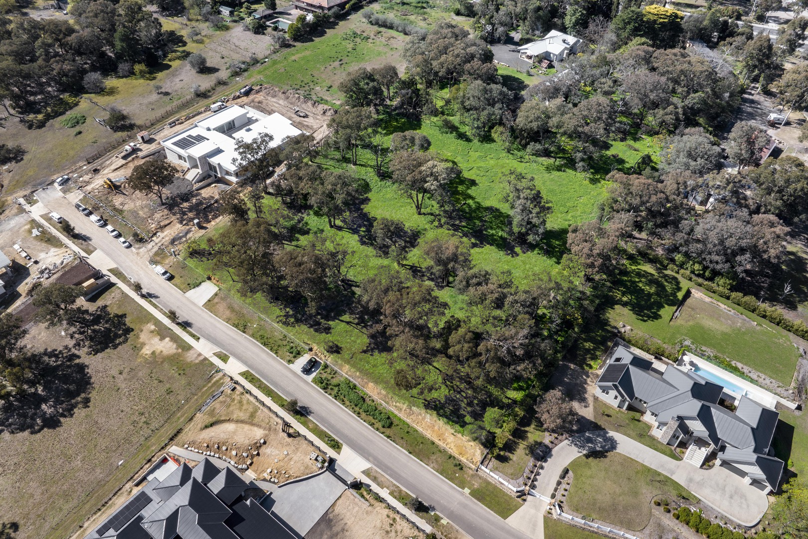 8 Leafy Drive, Plenty, VIC 3090 - Thumbnail 2 - 26/08/2025