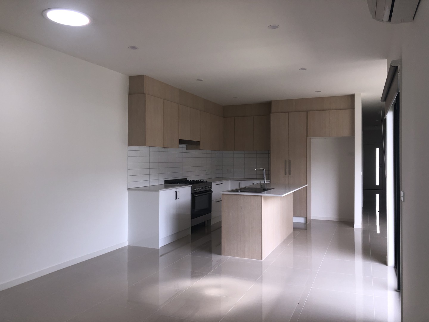 8 Lefroy  Walk, Wollert, VIC 3750 - Thumbnail 1 - 16/11/2021