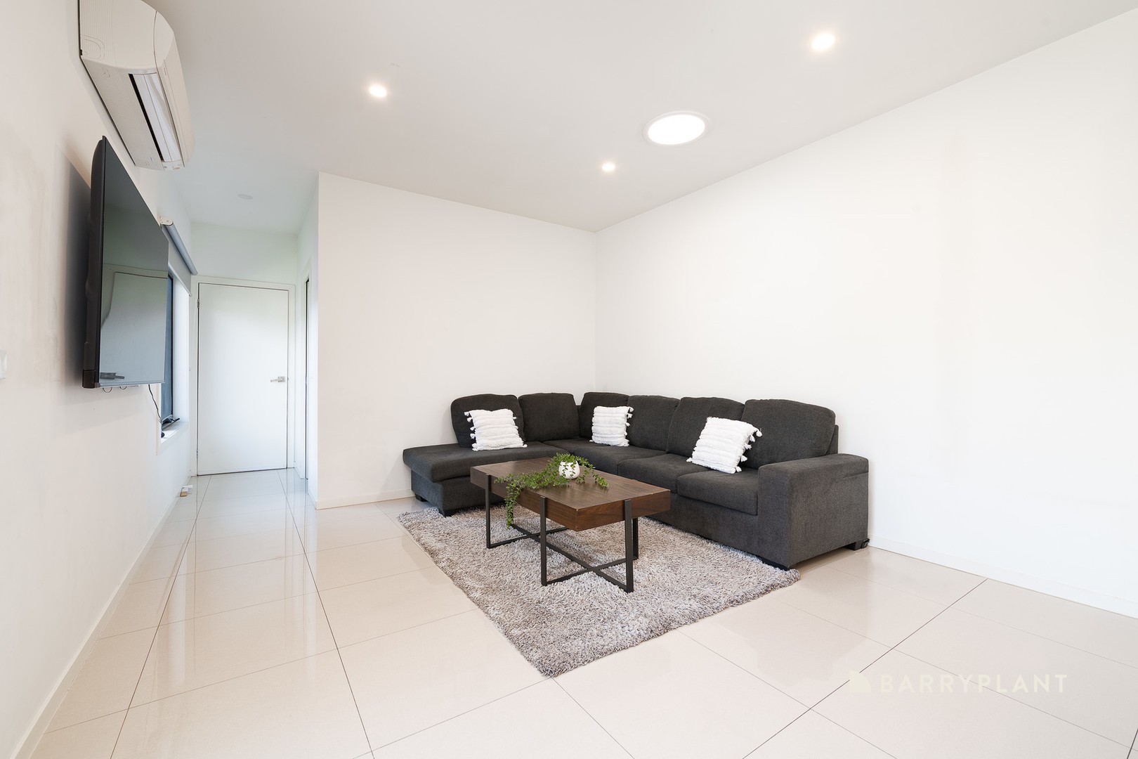 8 Lefroy Walk, Wollert, VIC 3750, Wollert - Thumbnail 3