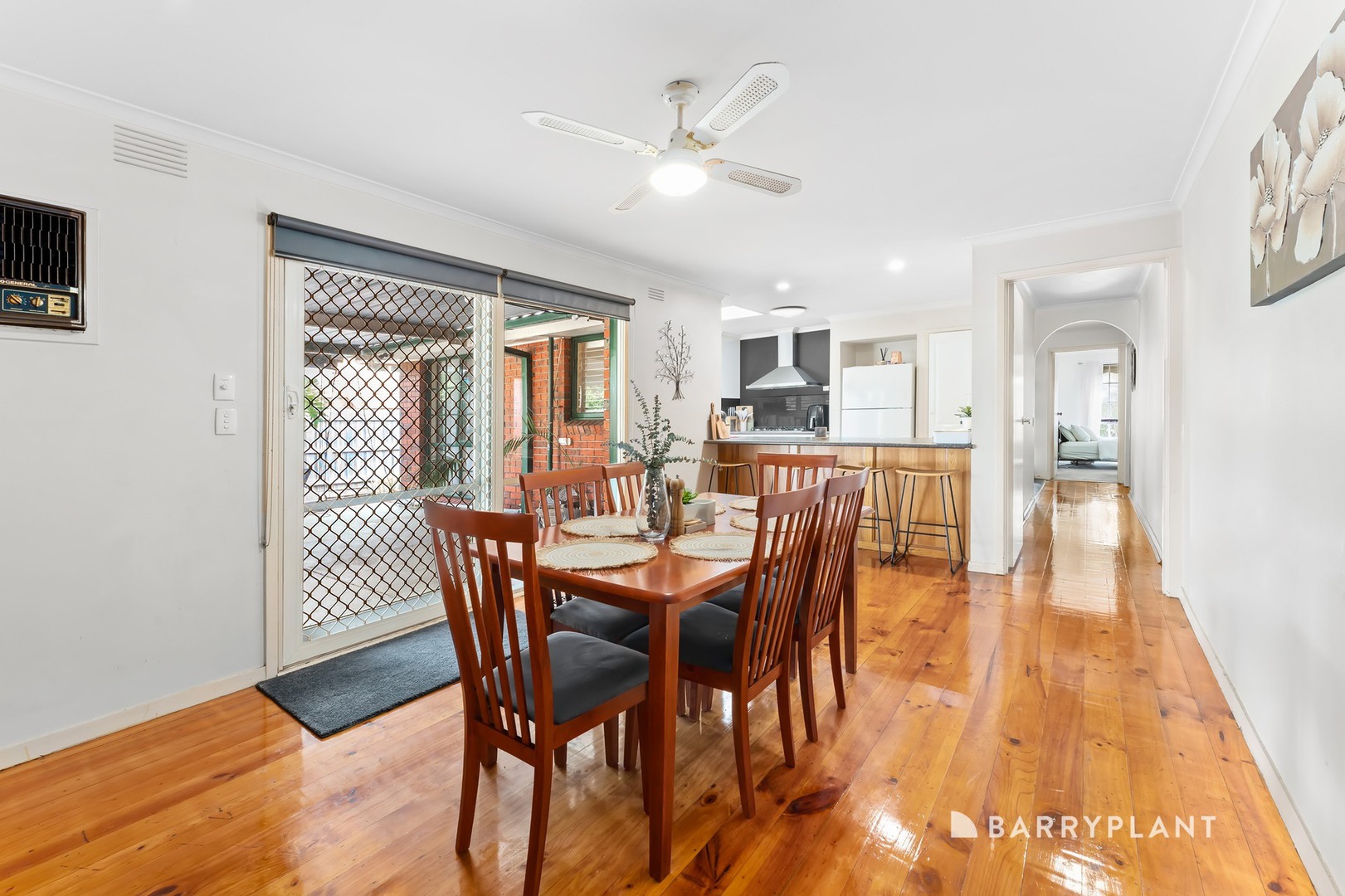 8 Leicester Court, Wantirna South, VIC 3152, Wantirna South - Thumbnail 4