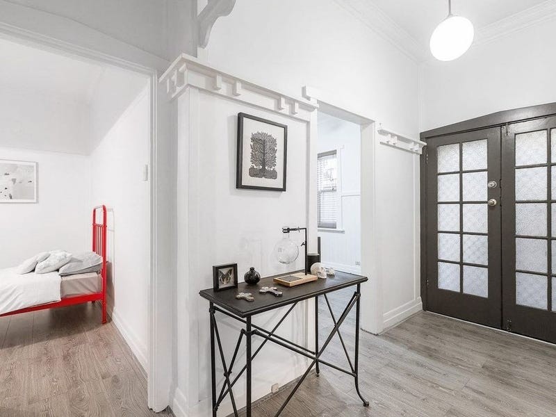 8 Leonard Street, Sunshine, VIC 3020, Sunshine - Thumbnail 2