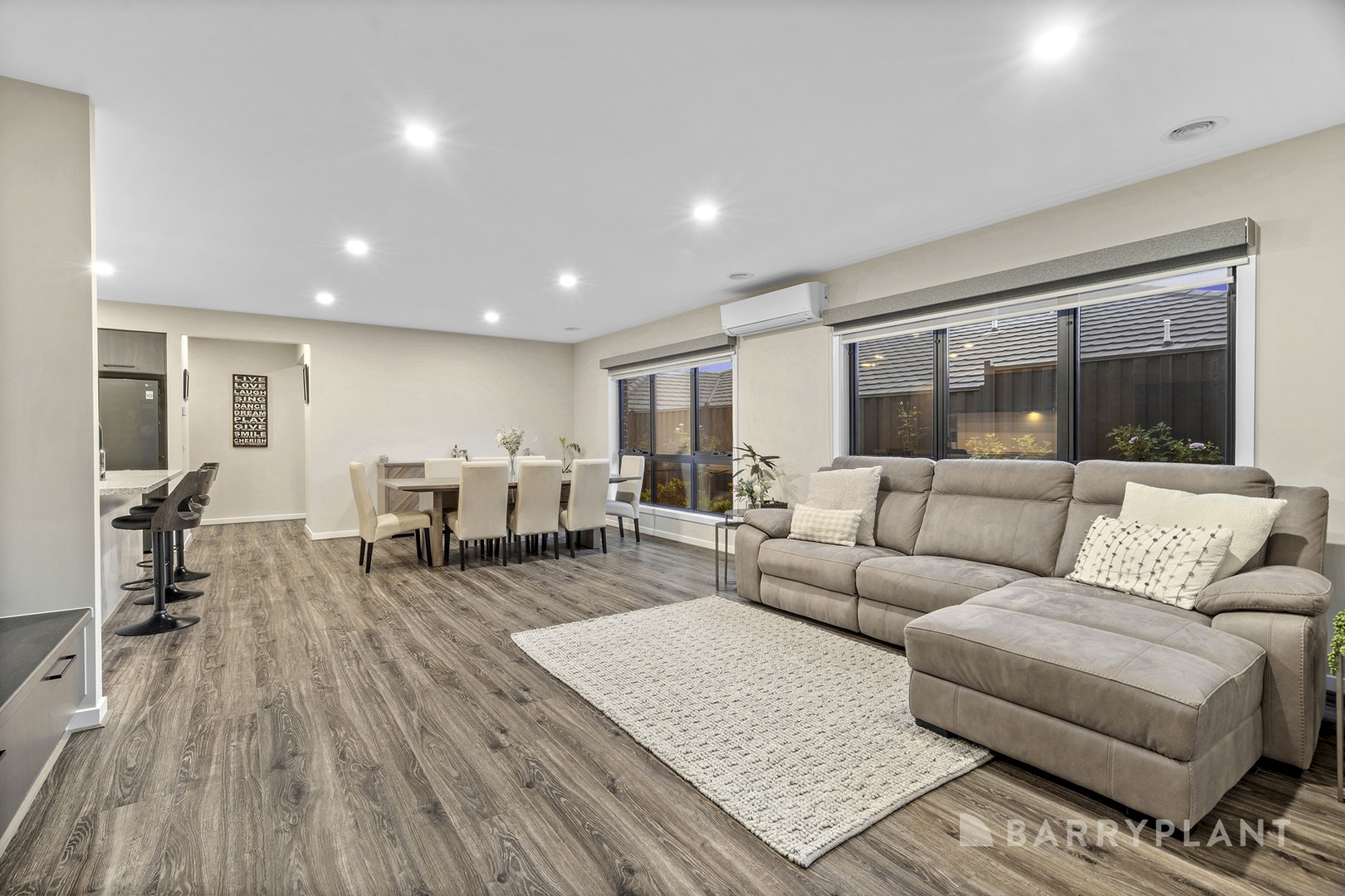 8 Linley Court, Kilsyth, VIC 3137 - Thumbnail 2 - 22/01/2026