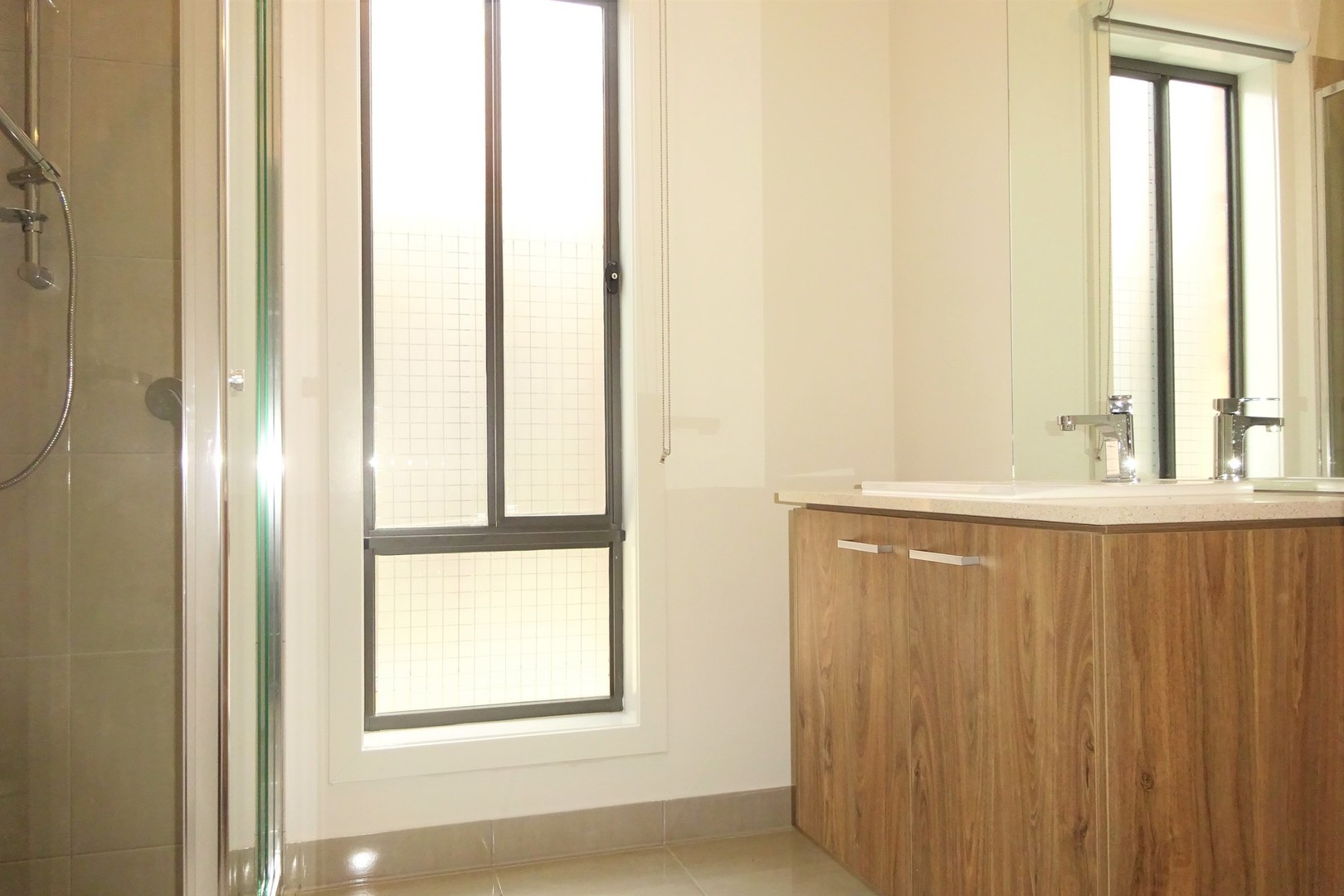 8 Lobb Street, Kalkallo, VIC 3064, Kalkallo - Thumbnail 7