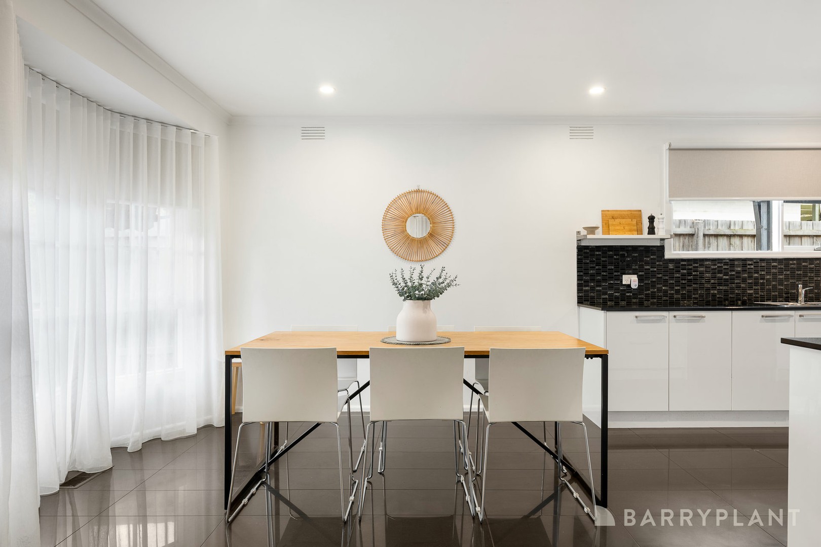 8 Lockhart Court, Kilsyth, VIC 3137, Kilsyth - Thumbnail 5