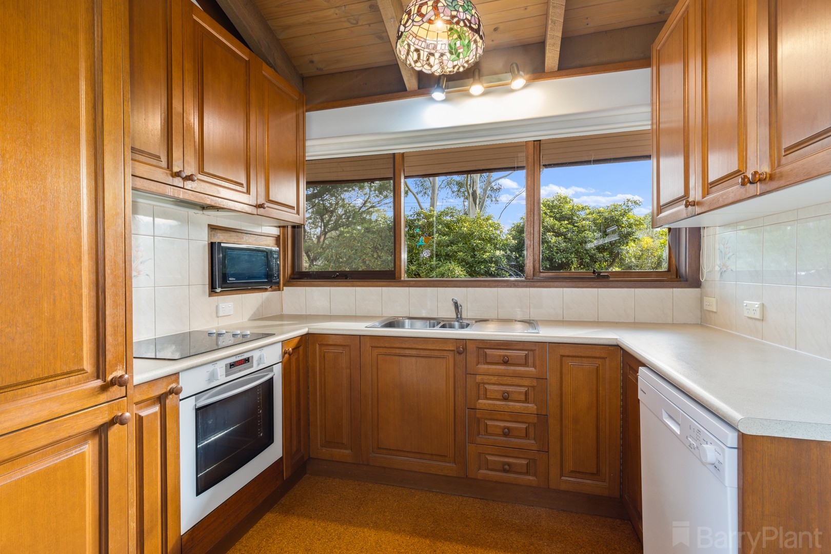 8 Lourie Court, Ringwood, VIC 3134, Ringwood - Thumbnail 4