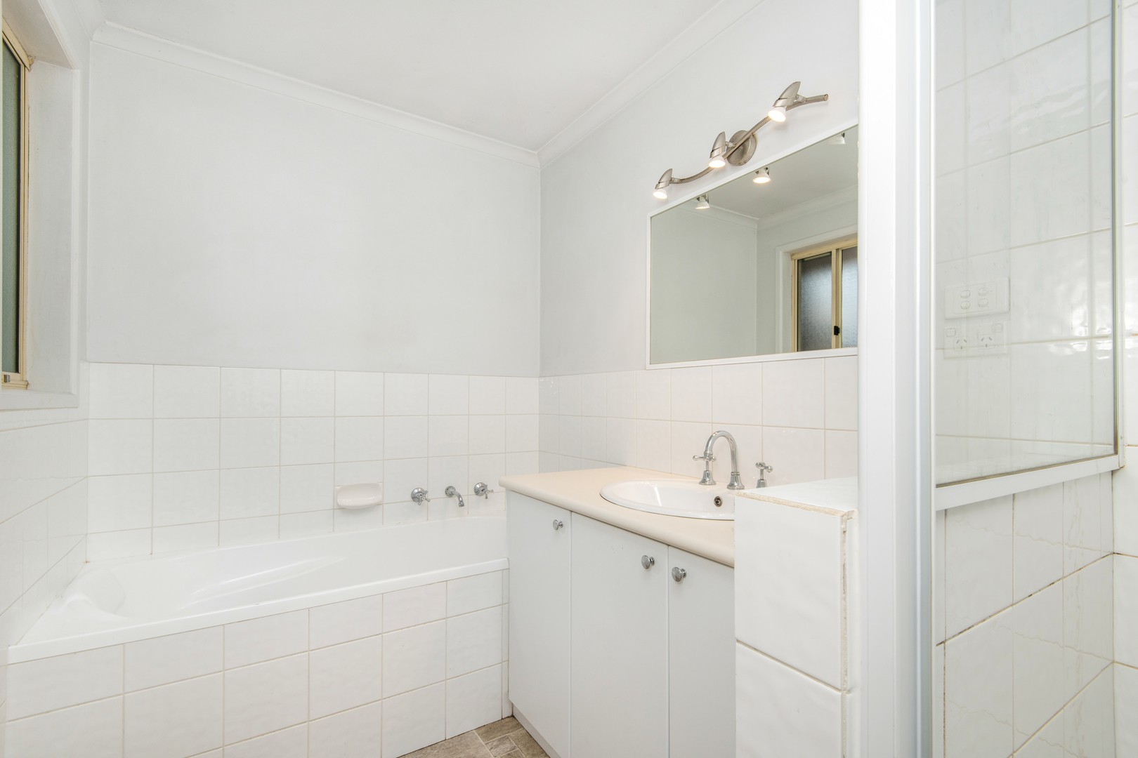 8 Lowan Avenue, Norlane, VIC 3214, Norlane - Thumbnail 6