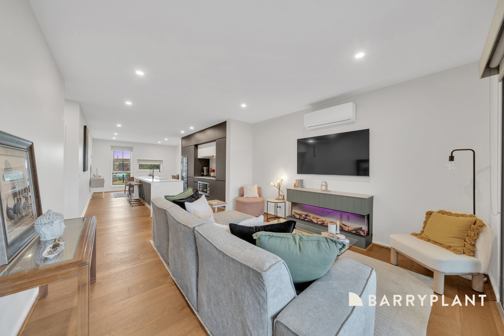 8 Luxe Terrace, Point Cook, VIC 3030, Point Cook - Thumbnail 5