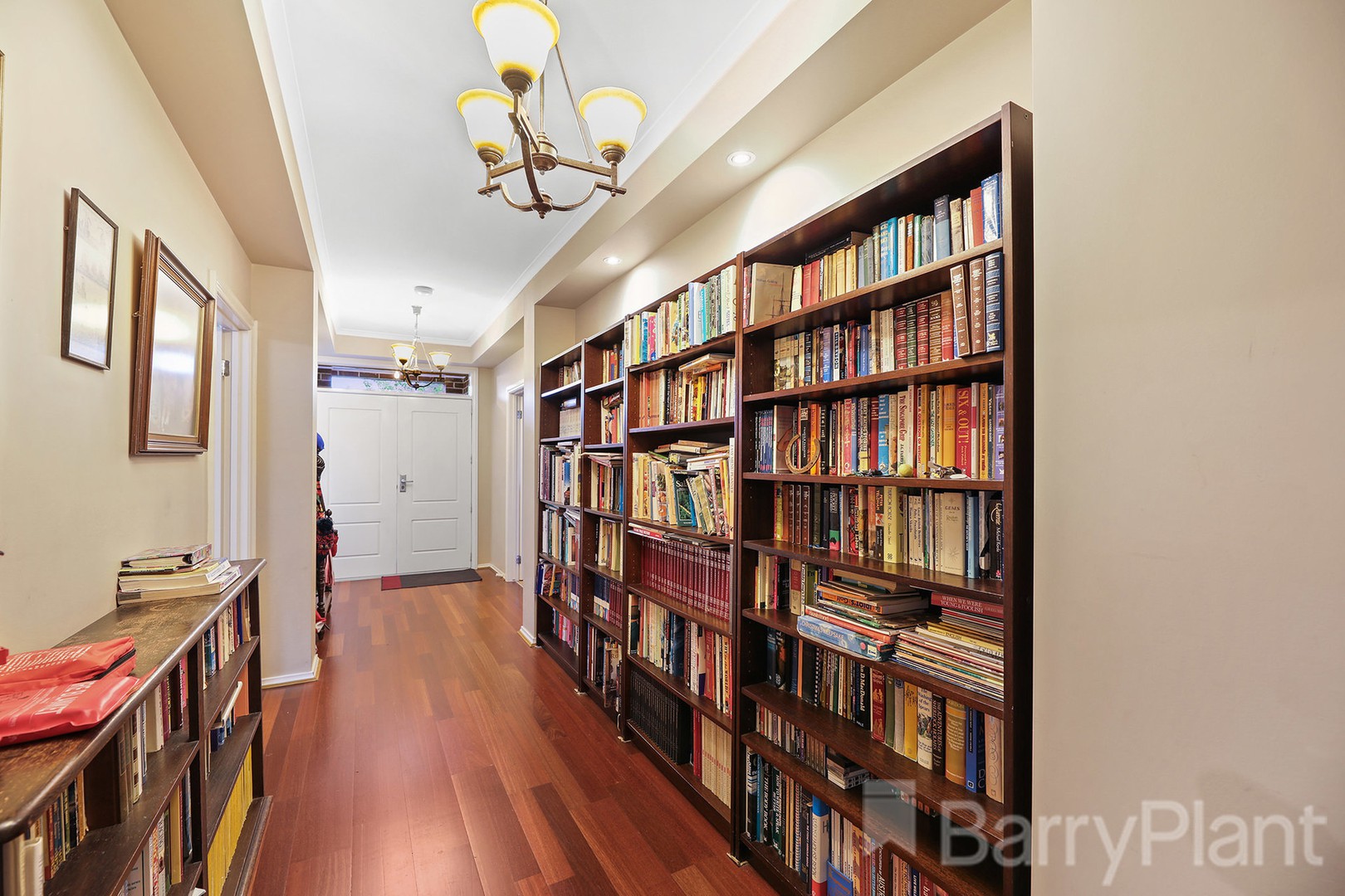 8 Lyndhurst SquareDrouin, VIC 3818, Drouin - Thumbnail 4
