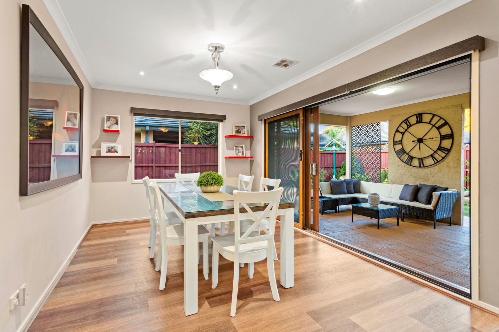 8 Mabel  Street, Doreen, VIC 3754 - Thumbnail 2 - 23/02/2022