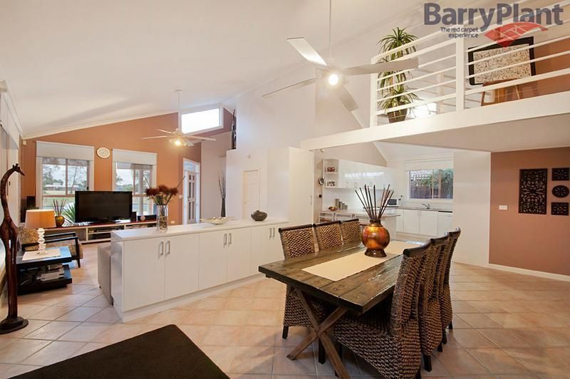 8 MacNeil Drive, Altona Meadows, VIC 3028, Altona Meadows - Thumbnail 4
