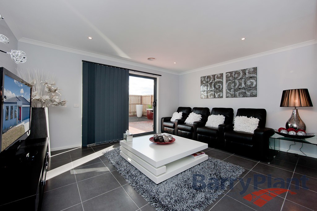 8 Manoora Terrace, Point Cook, VIC 3030, Point Cook - Thumbnail 6