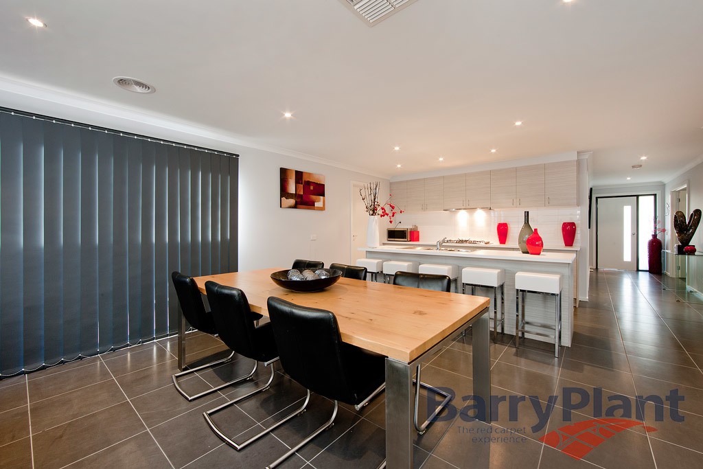 8 Manoora Terrace, Point Cook, VIC 3030, Point Cook - Thumbnail 8