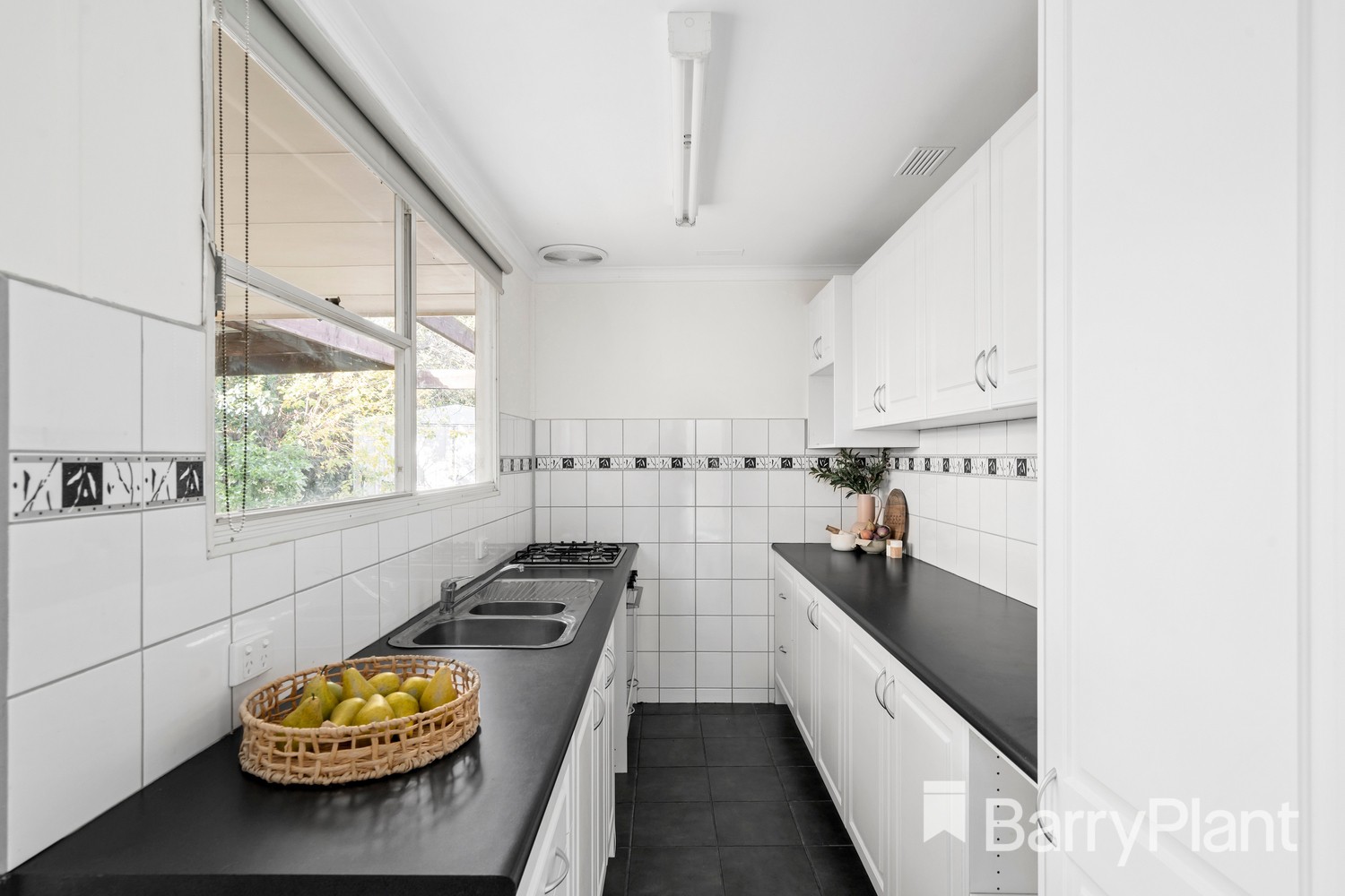 8 Marchant Crescent, Sunshine West, VIC 3020, Sunshine West - Thumbnail 5