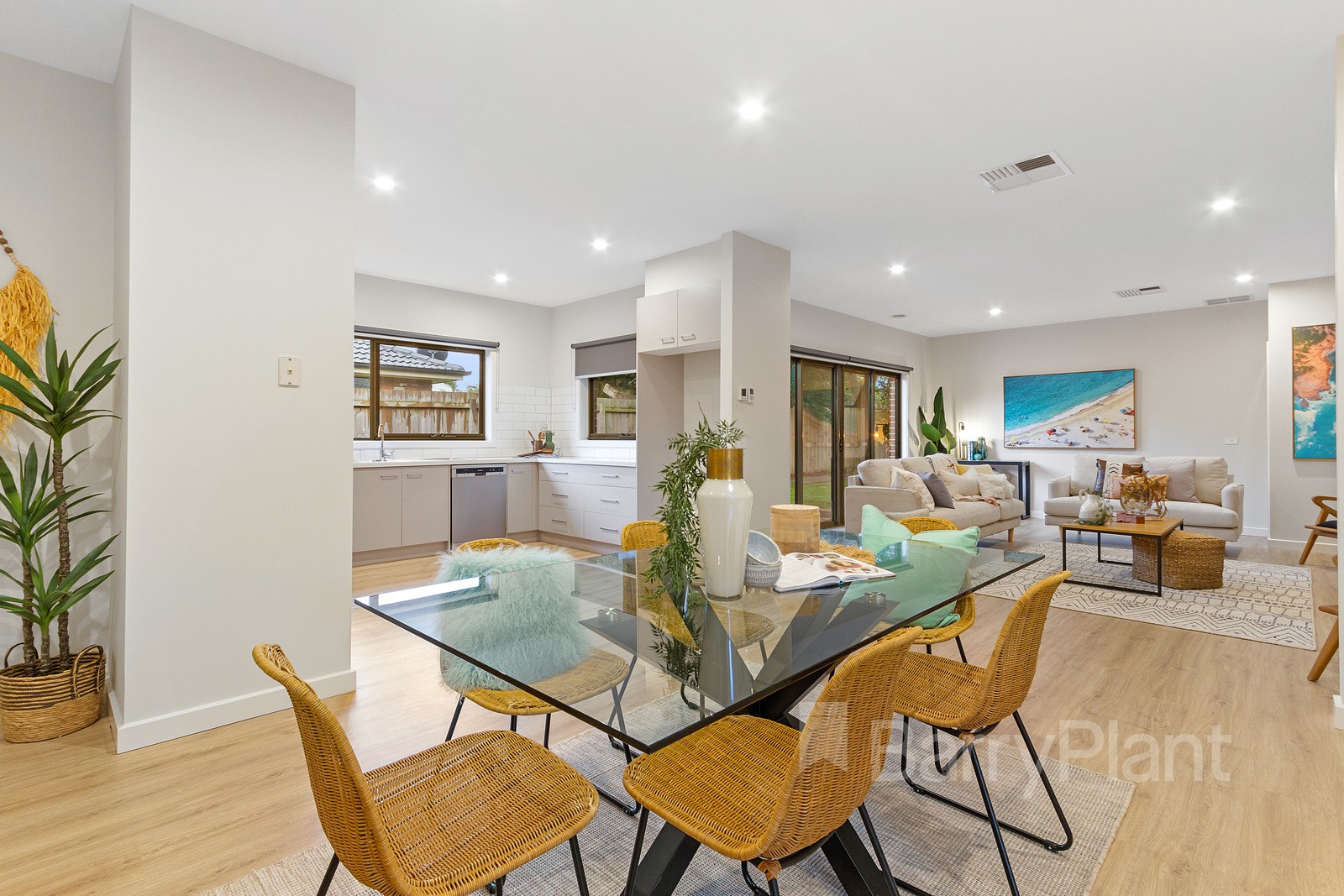 8 Marland Road, Boronia, VIC 3155, Boronia - Thumbnail 2