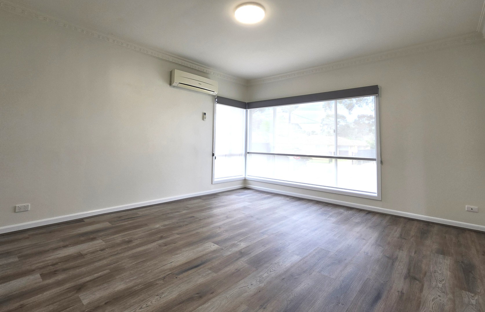 8 Marlo Street, Hamlyn Heights, VIC 3215 - Thumbnail 1 - 07/10/2026
